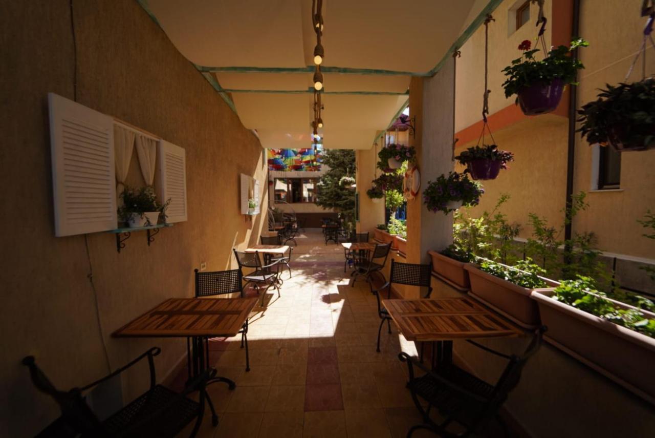 Complex Marinn Costinesti Exterior photo