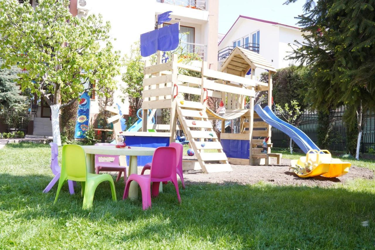 Complex Marinn Costinesti Exterior photo